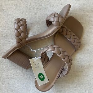 A New Day Heels NWT